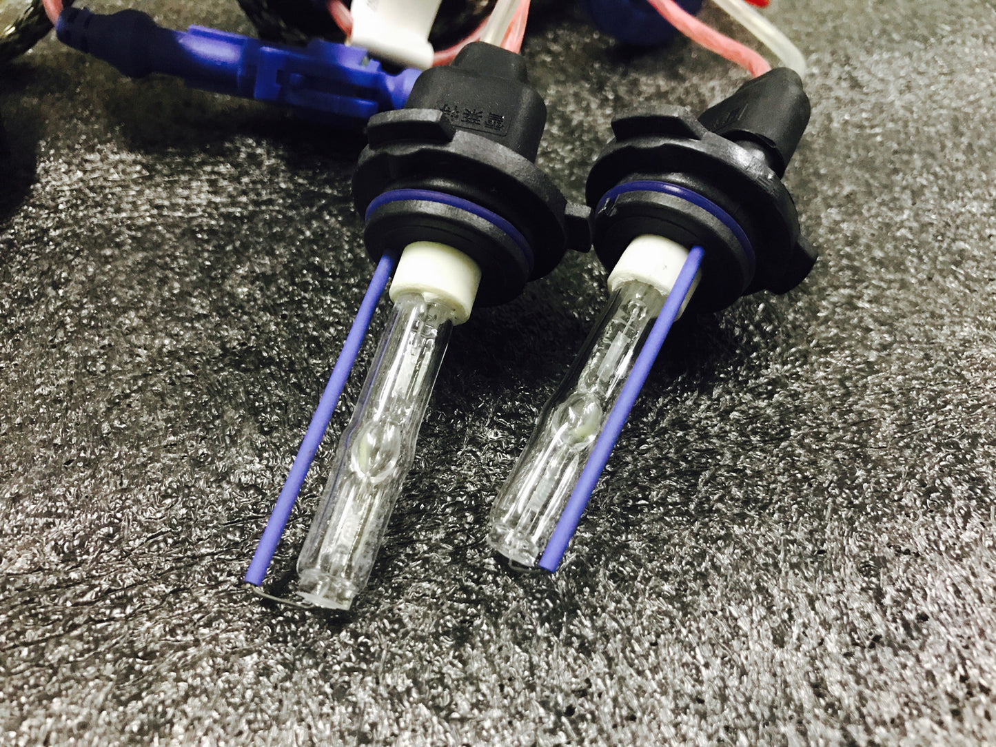 CNlight HLB HB4 (9006) Xenon Bulb