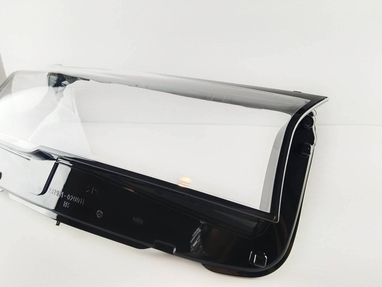 Cover Shell For BMW G20/G28 (19-20)